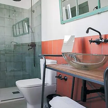 Smoix Hotel *
