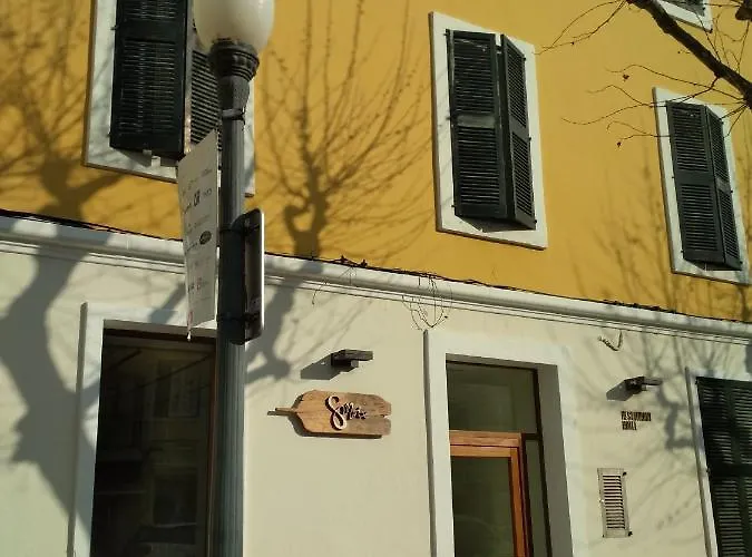 Smoix فندق ثيوداديلا